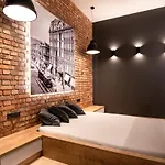 Your Aparts - Lofty Scheiblera Apartman