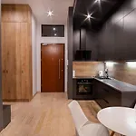 Your Aparts - Lofty Scheiblera Apartman